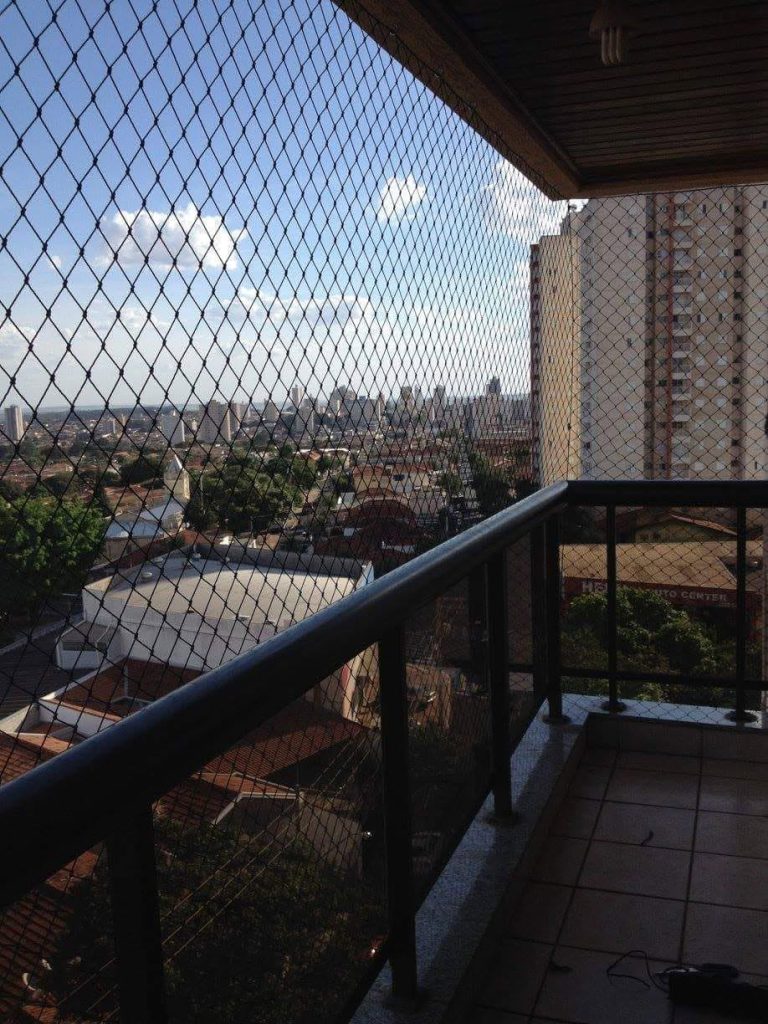 seguro 3 768x1024